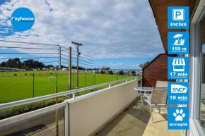 Appartement 6 pers proche plage 150m vue mer box voiture